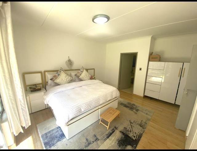 3 BEDROOM APARTMENT FOR SALE IN DOUGLASDALE